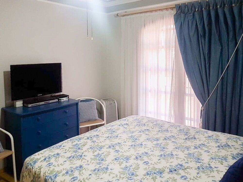 Sobrado, 3 quartos, 356 m² - Foto 1