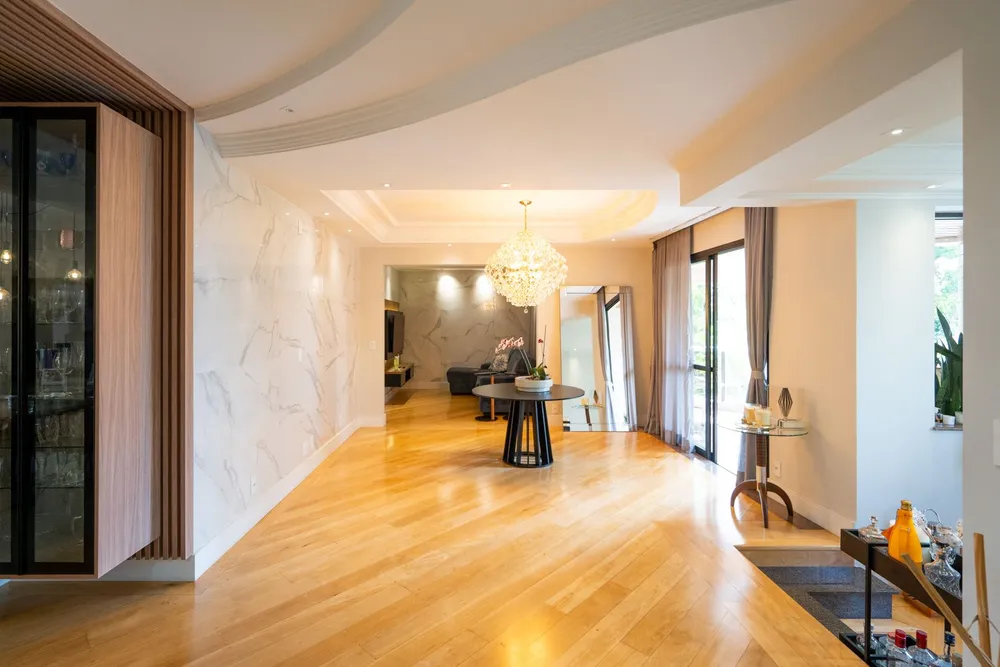 Apartamento, 3 quartos, 246 m² - Foto 1