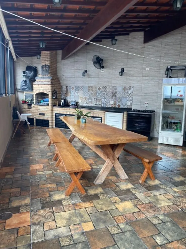 Sobrado, 3 quartos, 680 m² - Foto 2