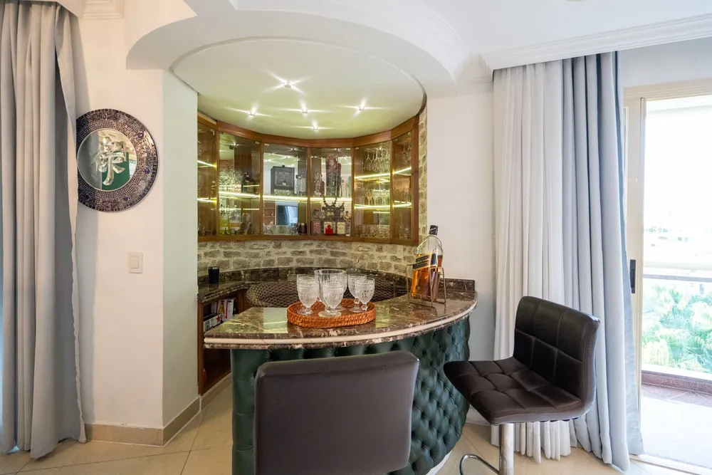 Apartamento, 3 quartos, 254 m² - Foto 12