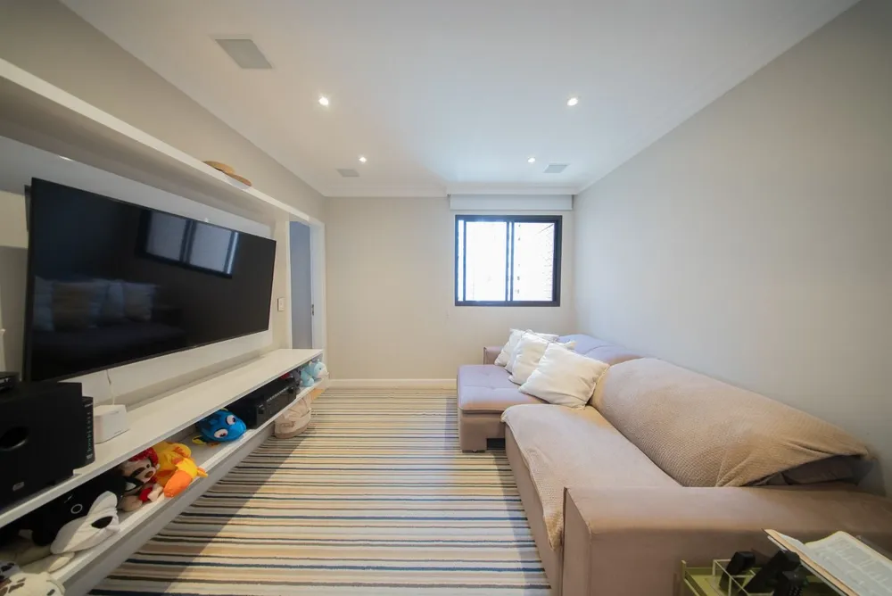 Apartamento, 3 quartos, 246 m² - Foto 3