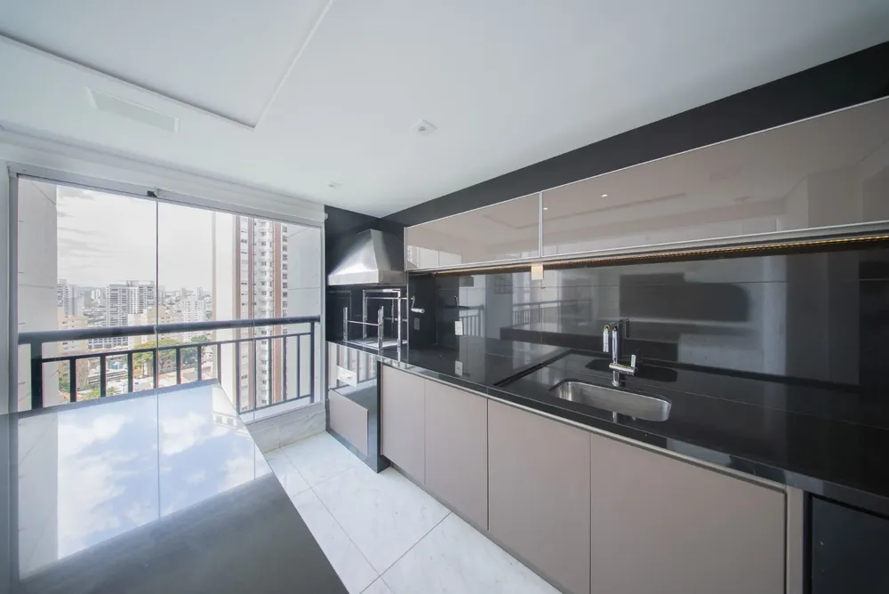 Apartamento, 4 quartos, 315 m² - Foto 1