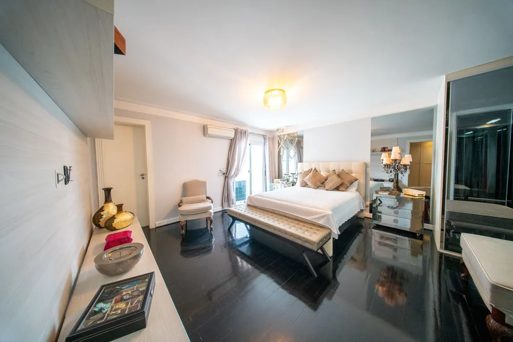 Apartamento, 3 quartos, 234 m² - Foto 9