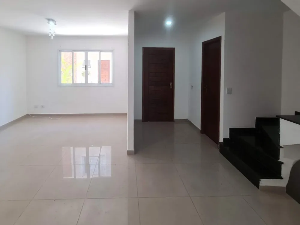 Sobrado, 3 quartos, 200 m² - Foto 2