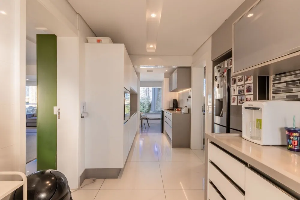 Apartamento, 3 quartos, 209 m² - Foto 4