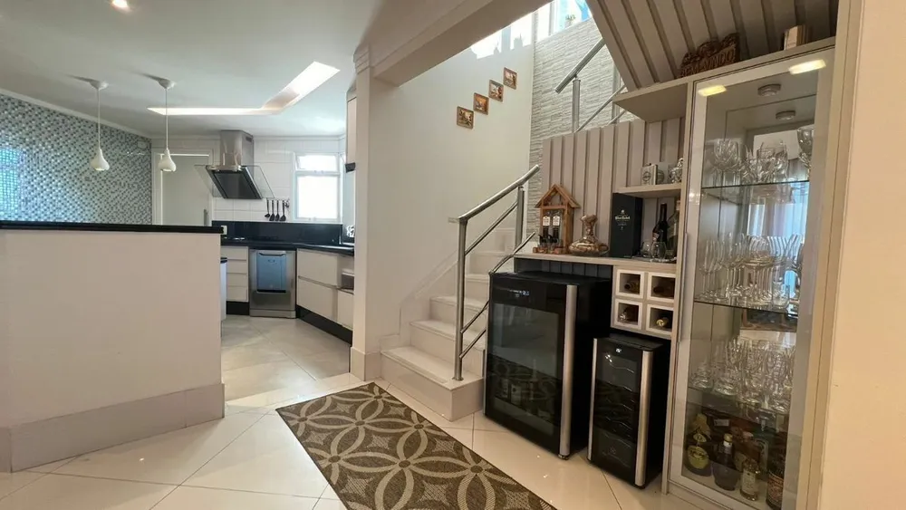 Cobertura, 3 quartos, 185 m² - Foto 4