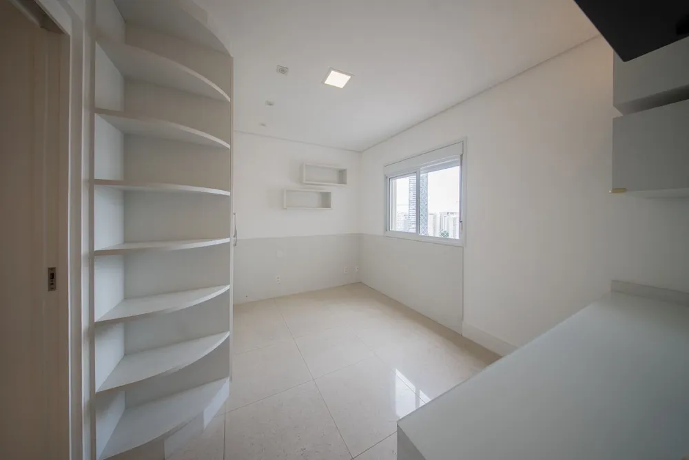 Apartamento, 3 quartos, 200 m² - Foto 3