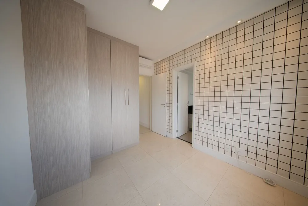 Apartamento, 3 quartos, 200 m² - Foto 1