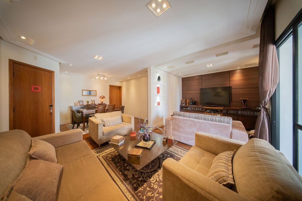 Apartamento, 3 quartos, 147 m² - Foto 1