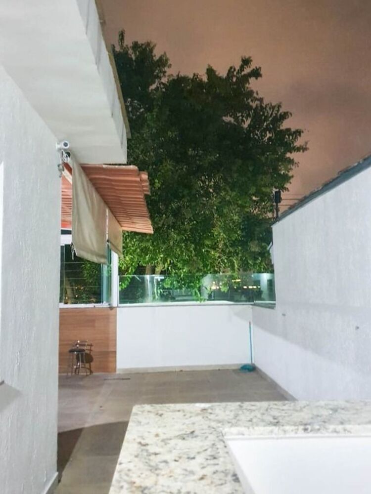 Sobrado, 3 quartos, 307 m² - Foto 1