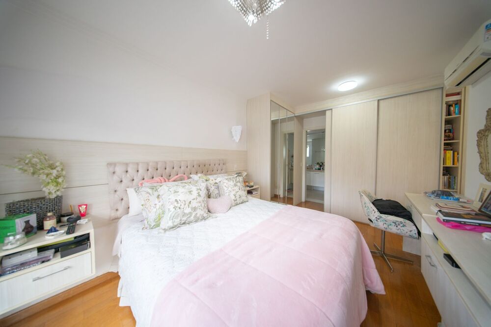 Apartamento à venda com 3 quartos, 180m² - Foto 13