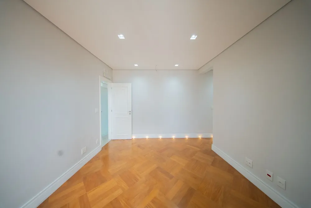 Apartamento, 3 quartos, 246 m² - Foto 8