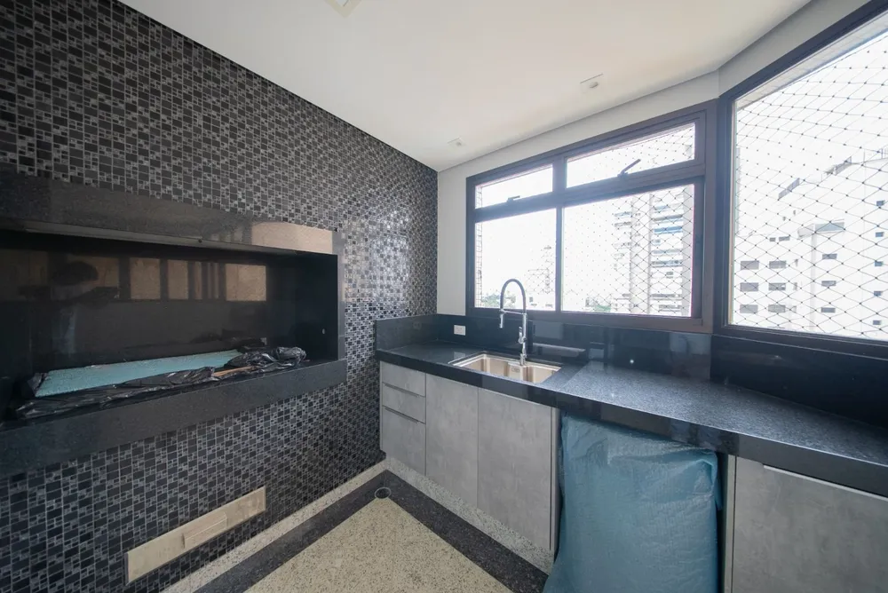 Apartamento, 3 quartos, 246 m² - Foto 4