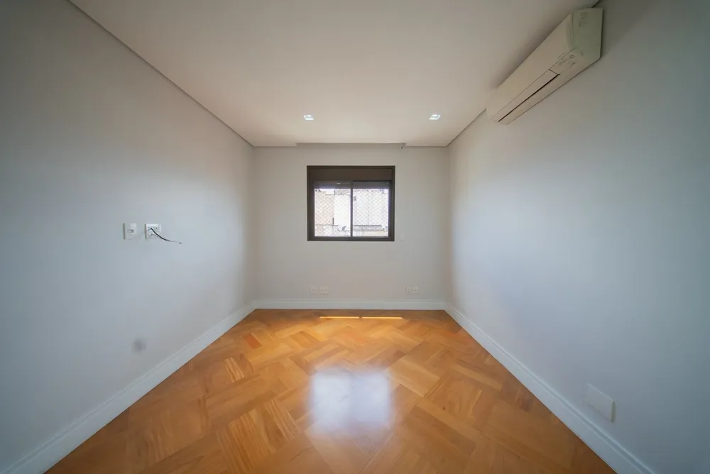Apartamento, 3 quartos, 246 m² - Foto 9