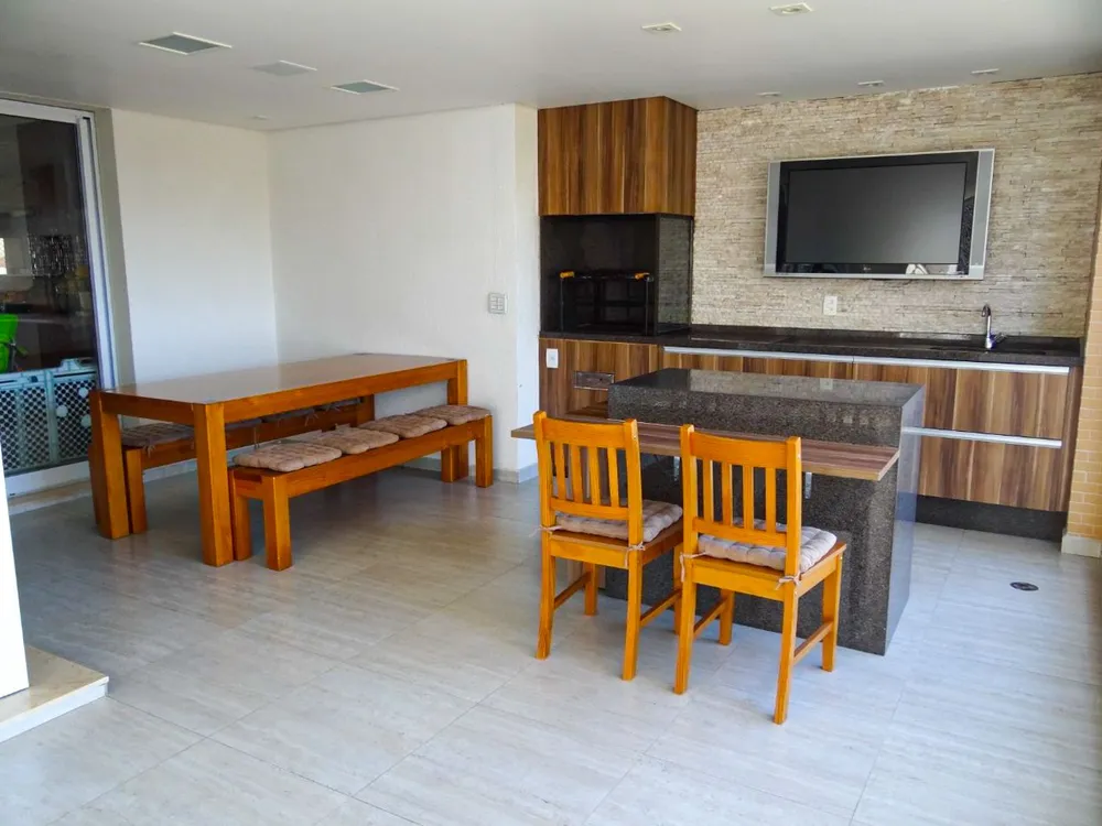 Apartamento, 4 quartos, 225 m² - Foto 11