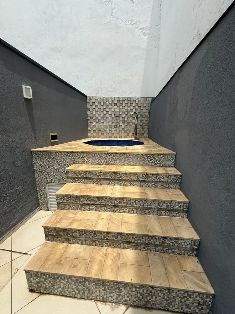 Sobrado, 3 quartos, 168 m² - Foto 2