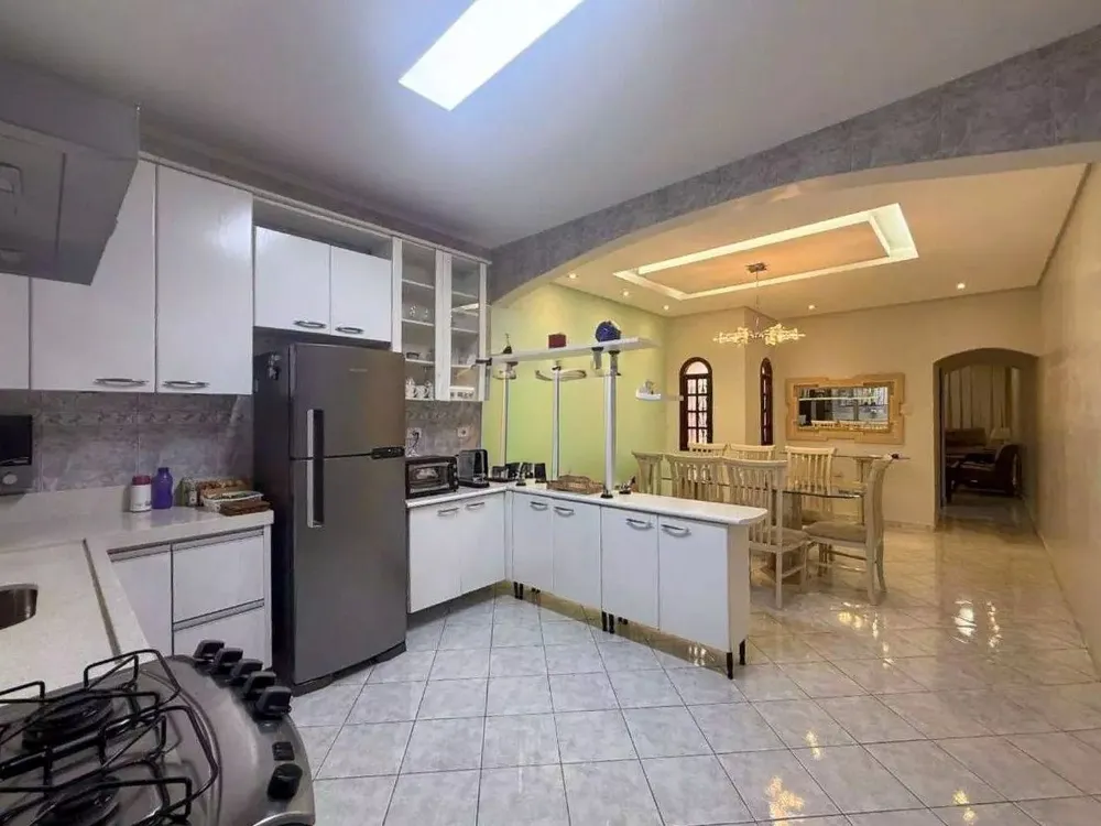 Sobrado, 3 quartos, 220 m² - Foto 8