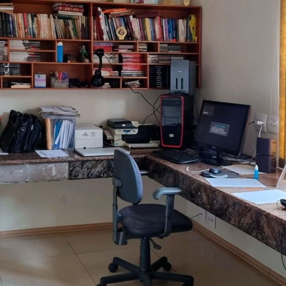 Sobrado à venda com 4 quartos, 440m² - Foto 2