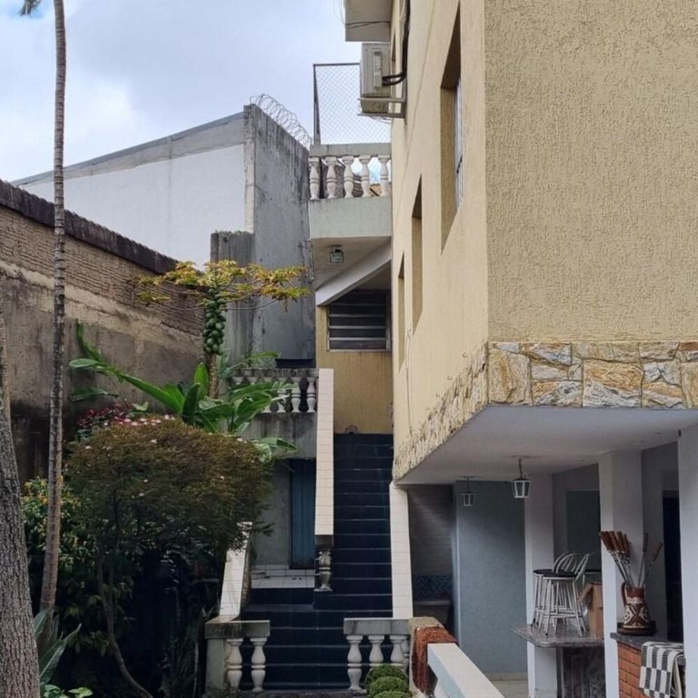 Sobrado à venda com 4 quartos, 440m² - Foto 4