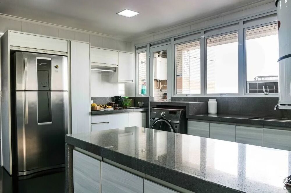 Apartamento, 4 quartos, 297 m² - Foto 2