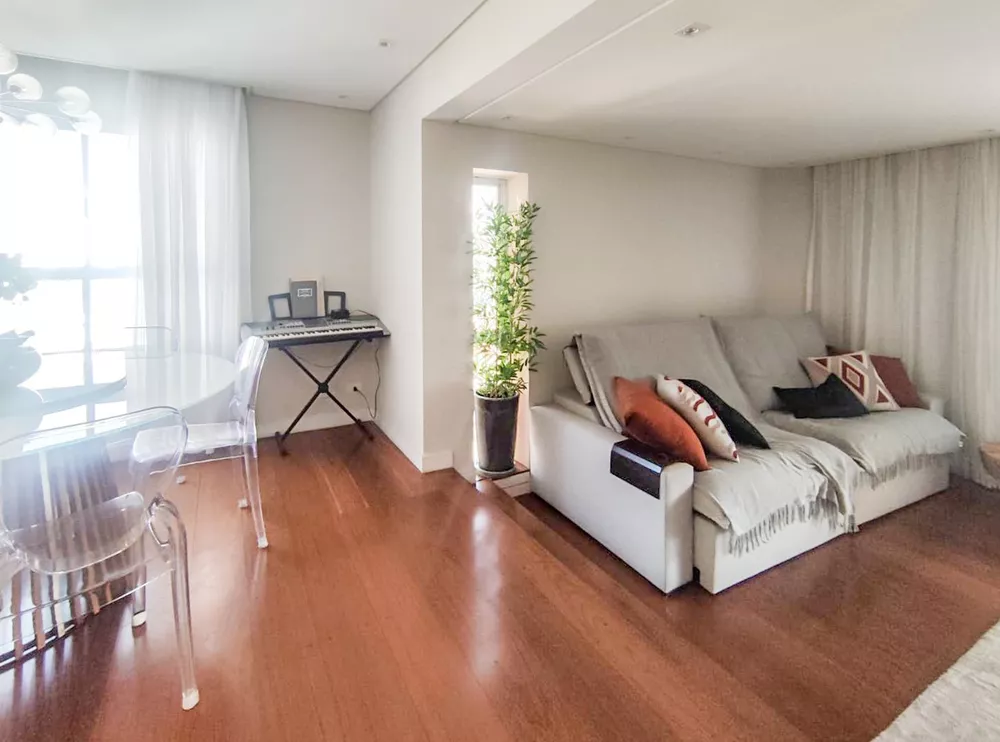 Apartamento à venda com 3 quartos, 147m² - Foto 3