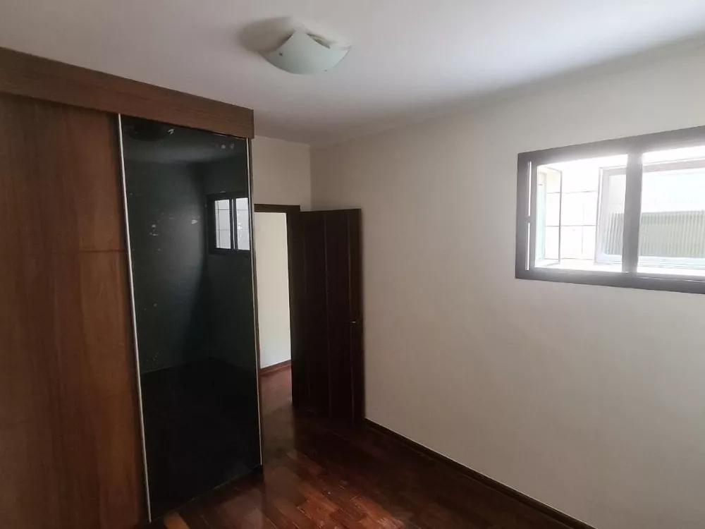 Sobrado à venda com 3 quartos, 197m² - Foto 8