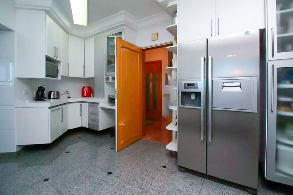 Apartamento, 3 quartos, 233 m² - Foto 11