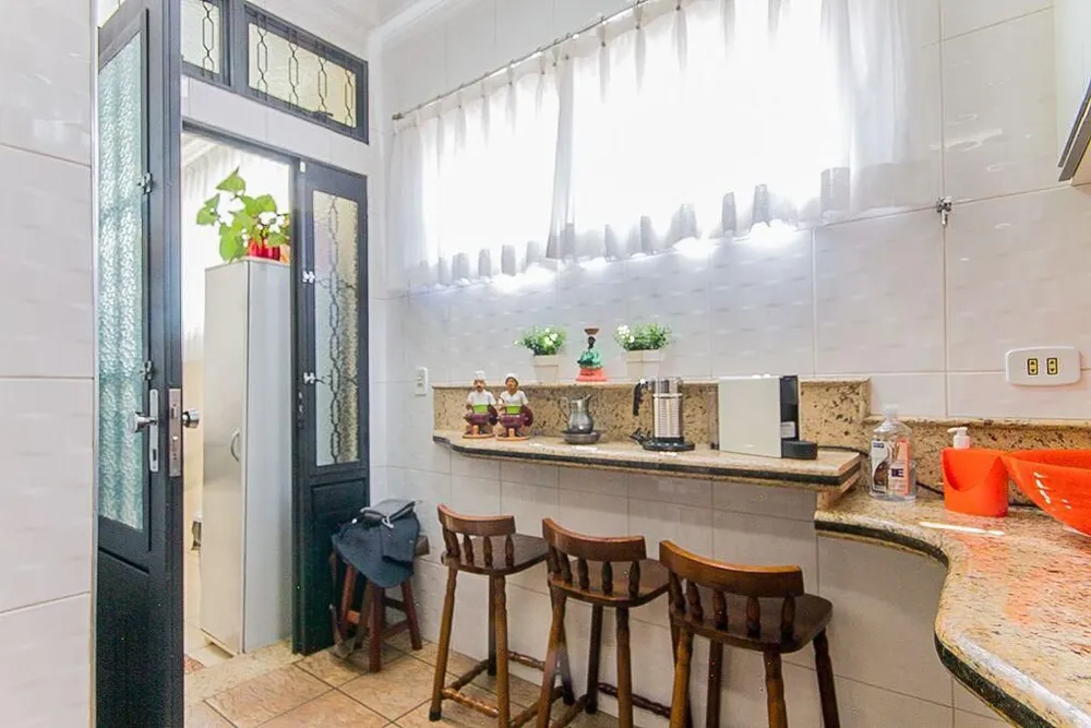 Sobrado, 5 quartos, 200 m² - Foto 4