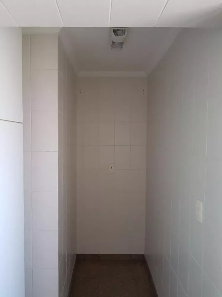 Apartamento à venda com 3 quartos, 92m² - Foto 4