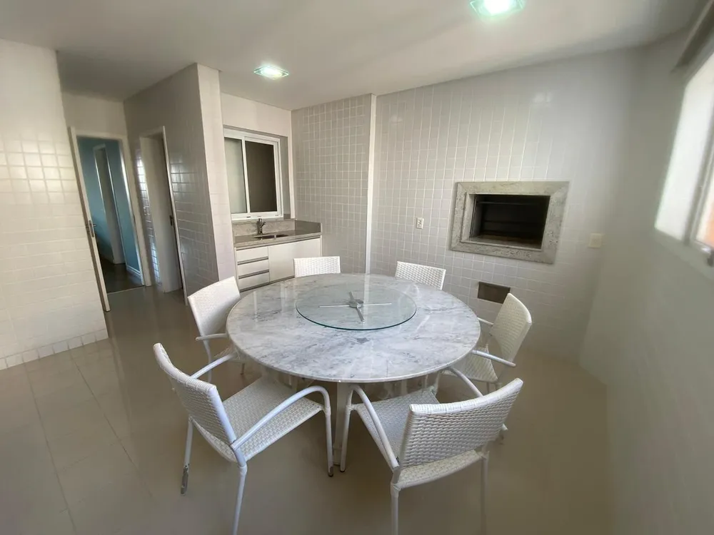 Apartamento, 4 quartos, 224 m² - Foto 4
