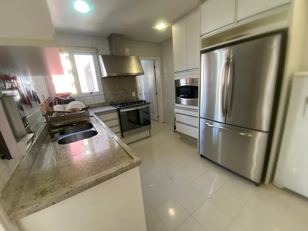Apartamento, 4 quartos, 224 m² - Foto 10