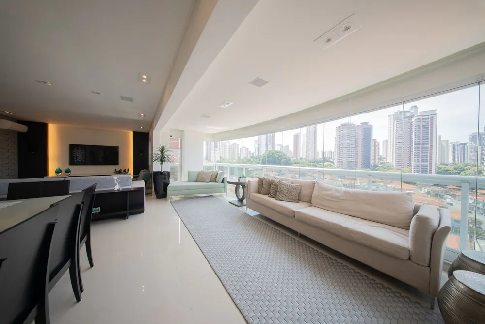 Apartamento, 3 quartos, 180 m² - Foto 1
