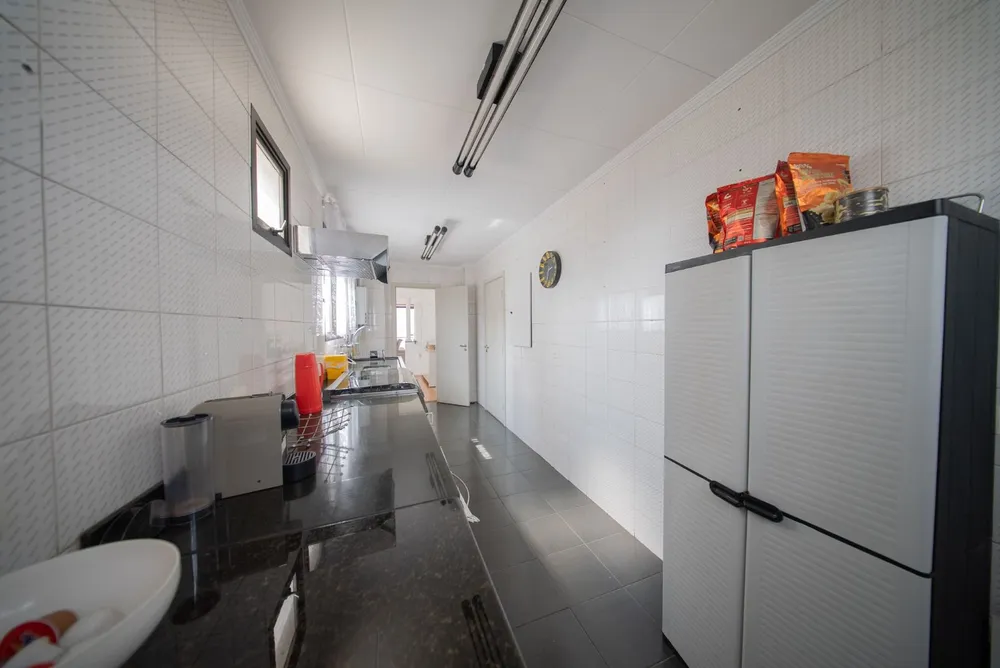 Cobertura, 3 quartos, 241 m² - Foto 13