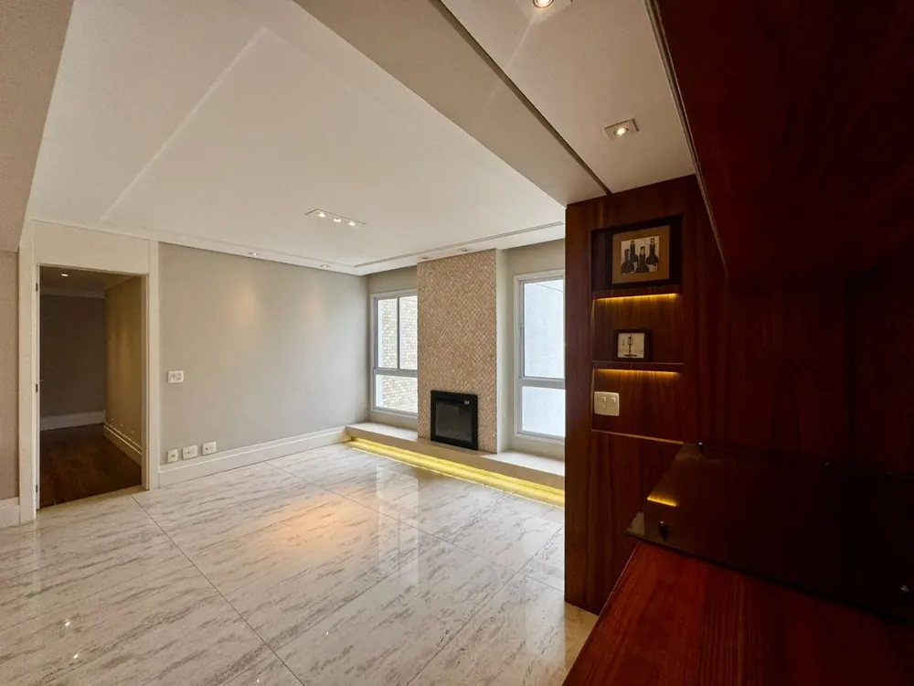 Apartamento, 3 quartos, 242 m² - Foto 8