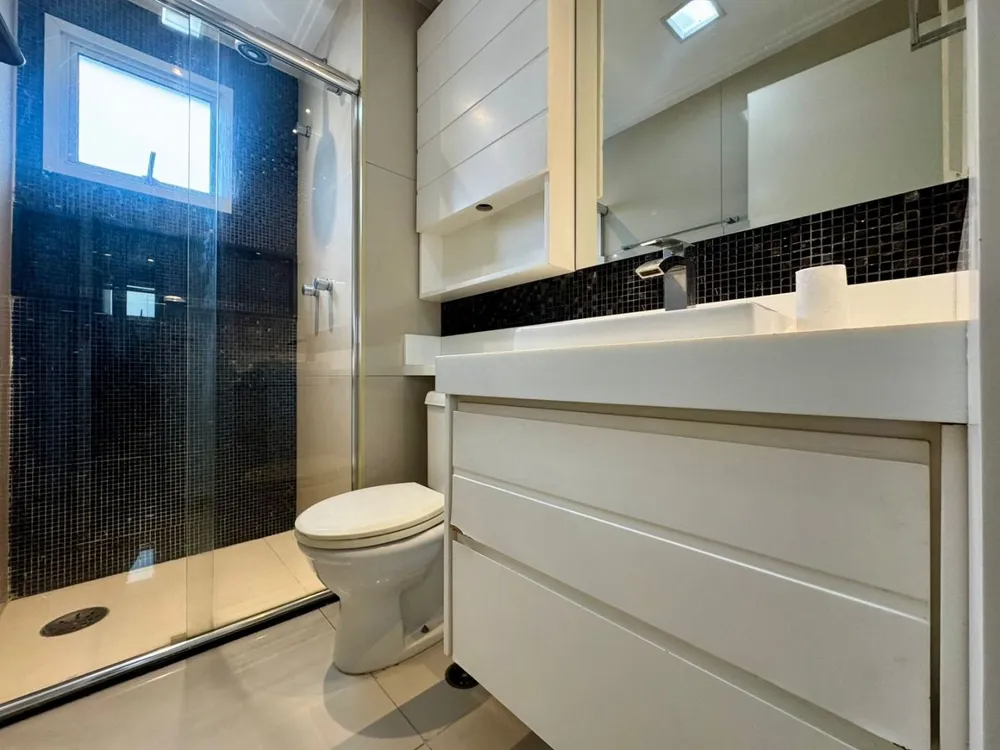Apartamento, 3 quartos, 242 m² - Foto 8