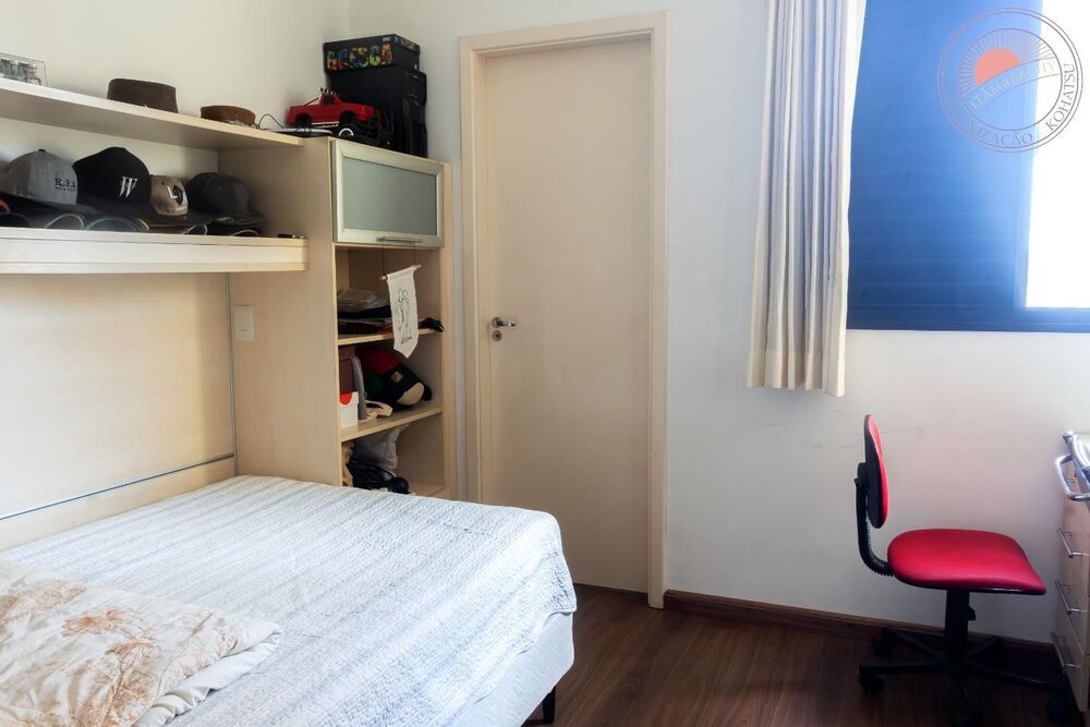 Apartamento à venda com 4 quartos, 198m² - Foto 10