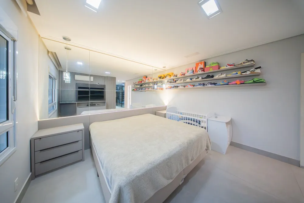 Apartamento, 3 quartos, 242 m² - Foto 9