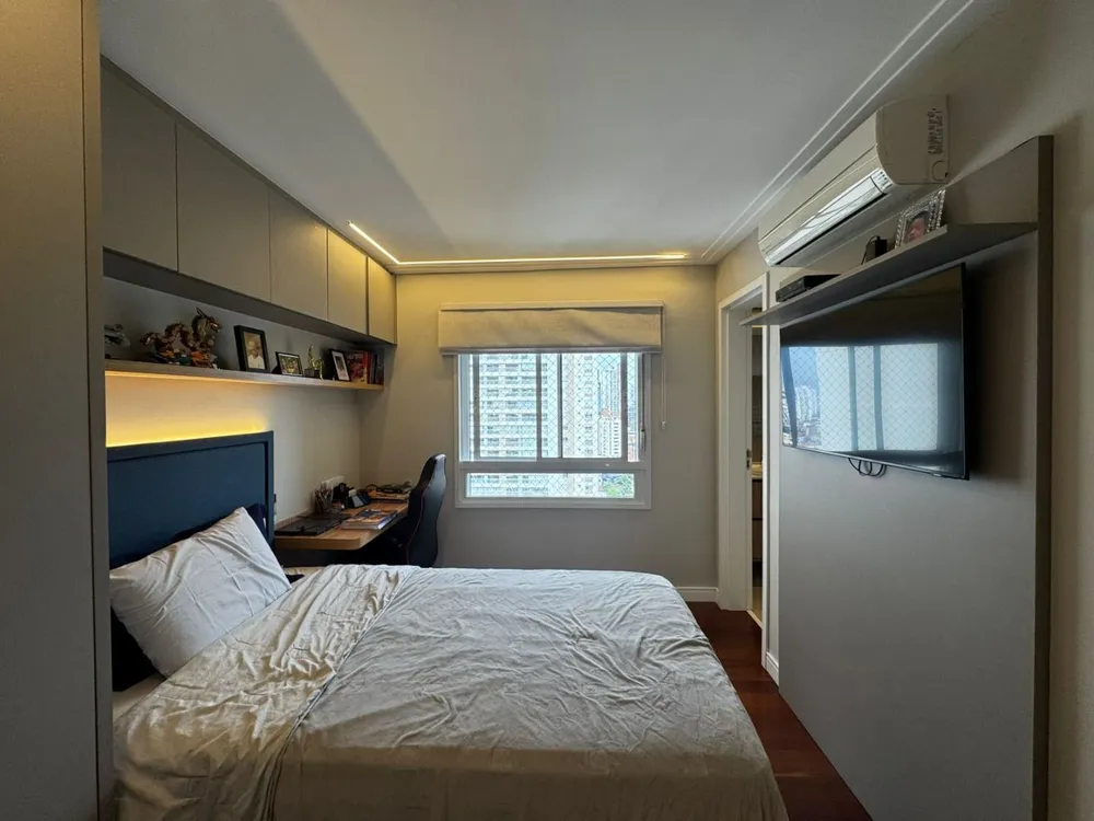 Apartamento, 4 quartos, 242 m² - Foto 12