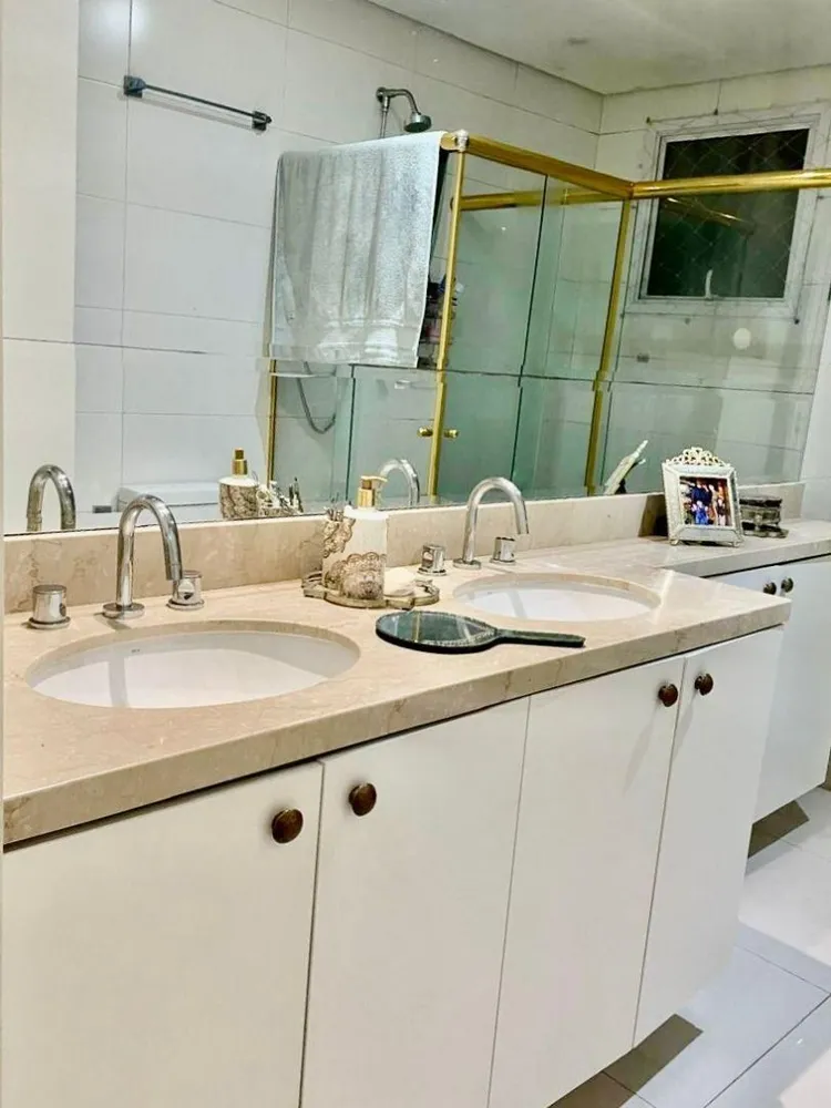Apartamento, 3 quartos, 177 m² - Foto 2
