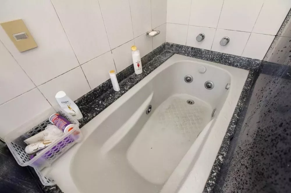 Apartamento à venda com 4 quartos, 180m² - Foto 26