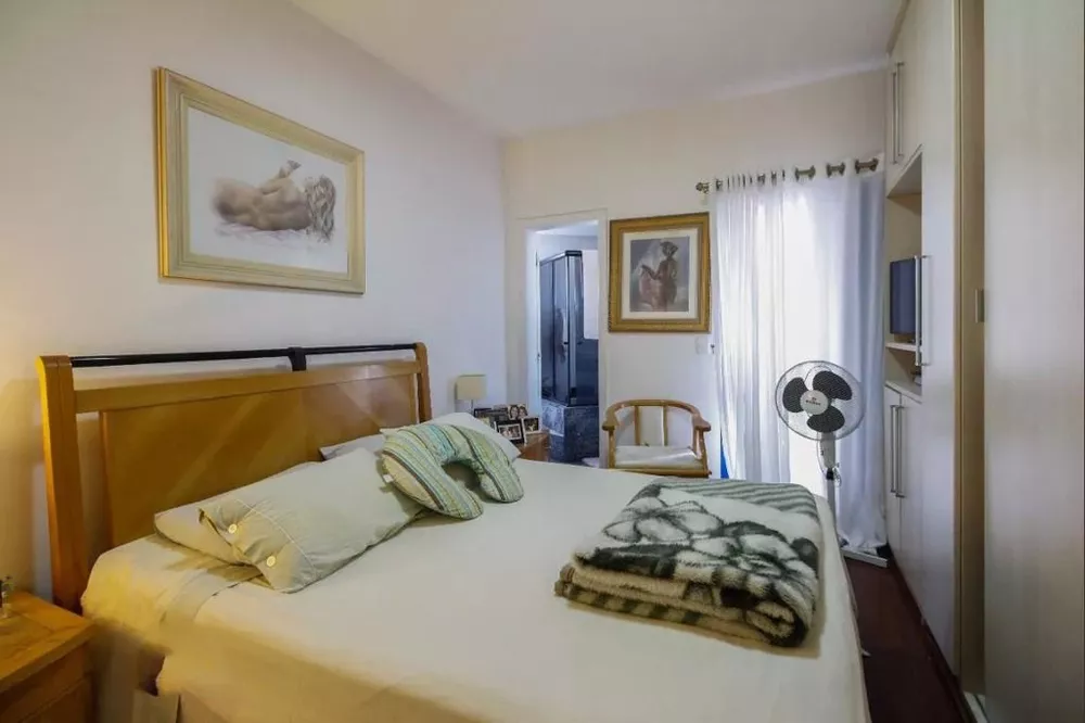 Apartamento à venda com 4 quartos, 180m² - Foto 9