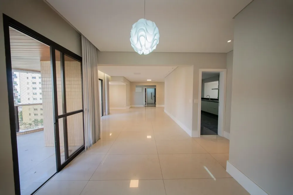 Apartamento, 3 quartos, 246 m² - Foto 1