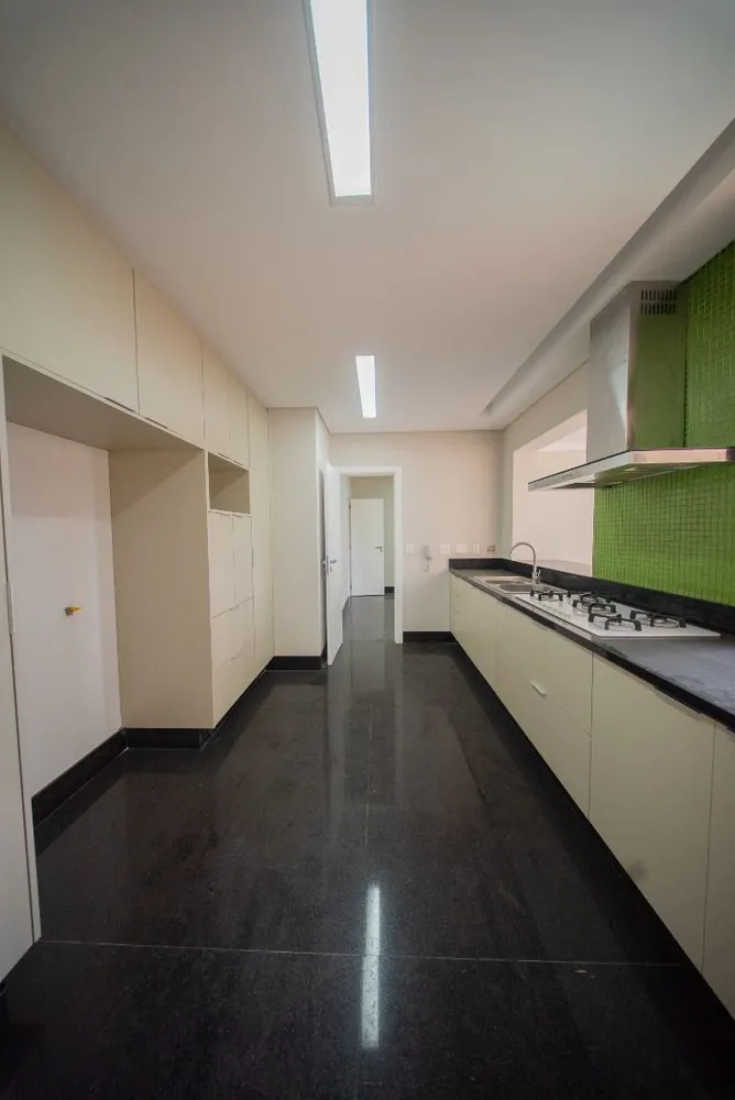 Apartamento, 3 quartos, 246 m² - Foto 3