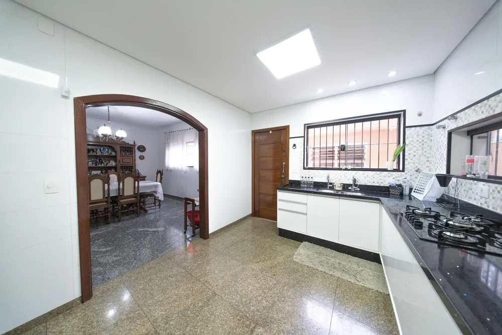 Sobrado, 4 quartos, 415 m² - Foto 9