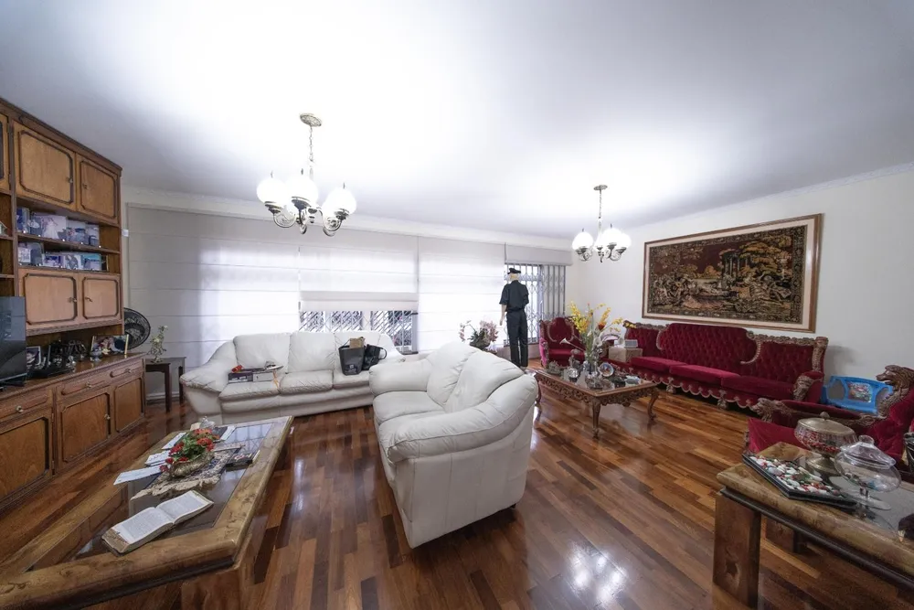 Sobrado, 4 quartos, 415 m² - Foto 1
