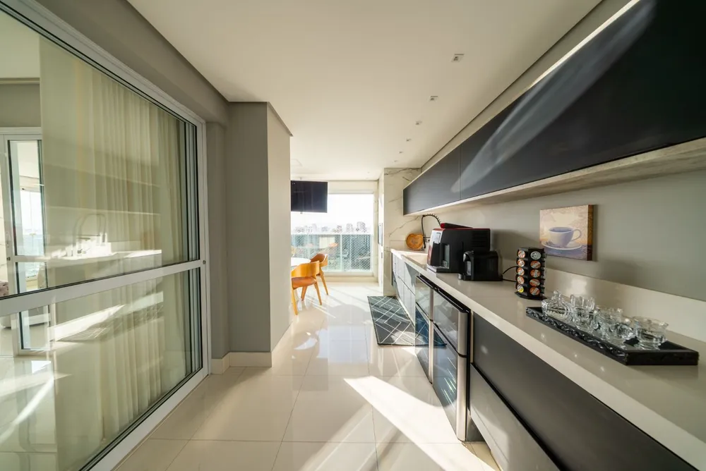 Apartamento, 3 quartos, 227 m² - Foto 4