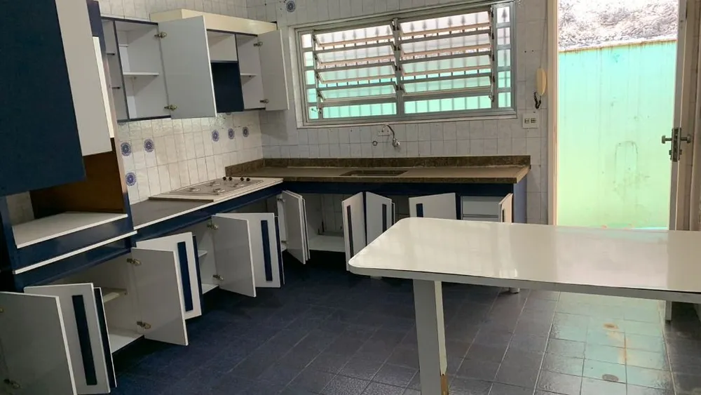 Sobrado, 4 quartos, 225 m² - Foto 1