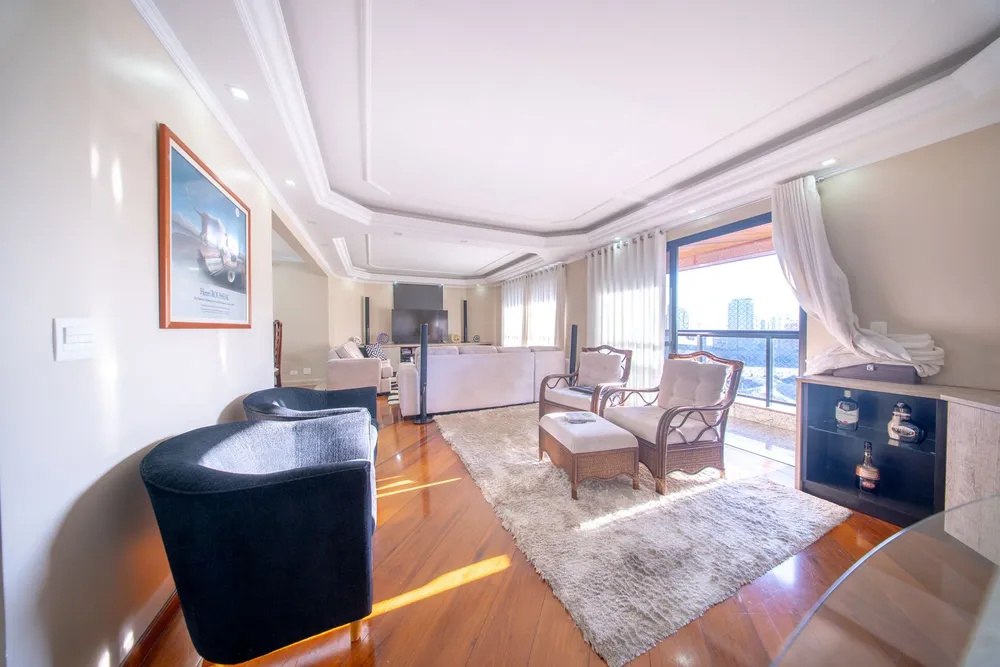 Apartamento, 3 quartos, 190 m² - Foto 1