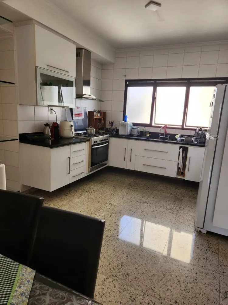 Apartamento, 4 quartos, 195 m² - Foto 14