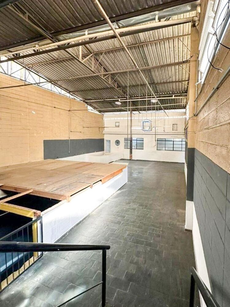 Depósito-Galpão, 700 m² - Foto 4